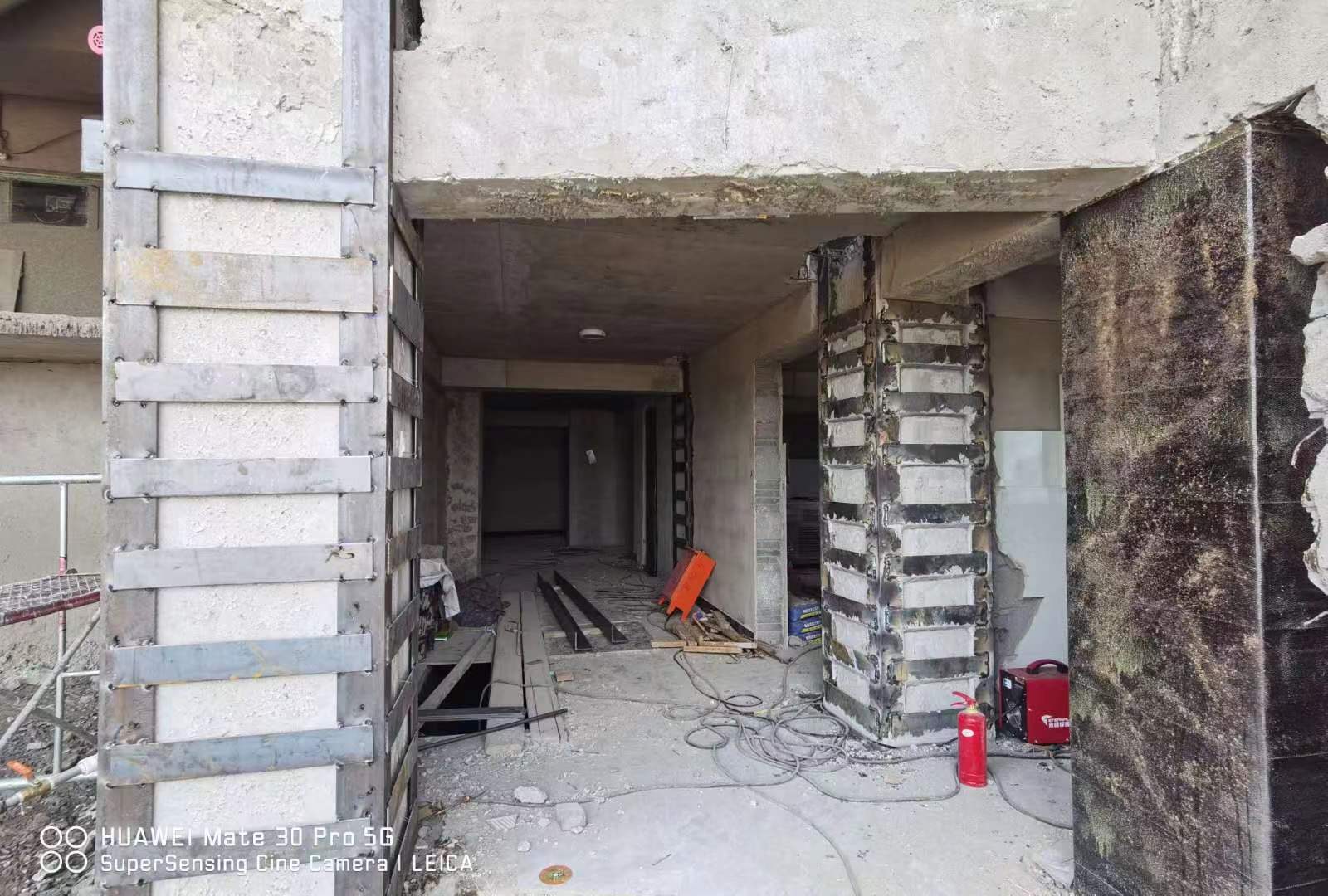 海港建筑物需要结构加固的原因